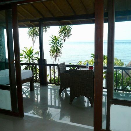 Wawa Wewe II Villas 아메드 외부 사진