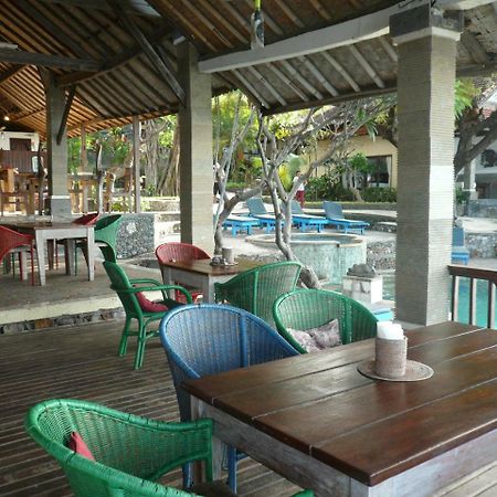 Wawa Wewe II Villas 아메드 외부 사진